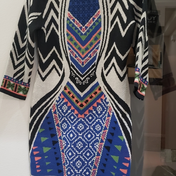 Sweater dress, Med,  3/4 sleeves, above knee. - Picture 3 of 5